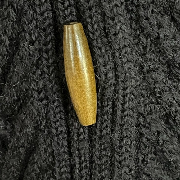 Talbots Navy Cable Knit Cardigan Sweater Chunky Oblong Wooden Buttons S - Picture 5 of 14